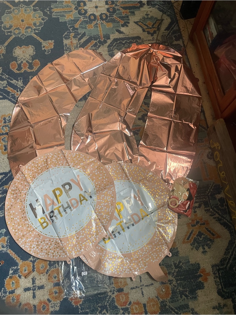 Rose Gold "Happy Birthday" Balloon Party Set - Home Party Supplies Age 60